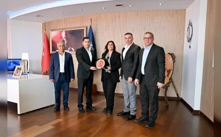 Aydın Büyükşehir Belediye Başkanı Özlem Çerçioğlu, BEM-BİR-SEN heyetini makamında ağırladı