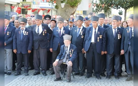 Edremit’in düşman işgalinden kurtuluşunun 103. yılı törenlerle kutlandı