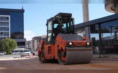 Elazığ Belediye Başkanı Şerifoğulları: “Cumhuriyet Mahallesi’nde asfalt yenileme çalışmalarını kısa sürede tamamlayacağız”
