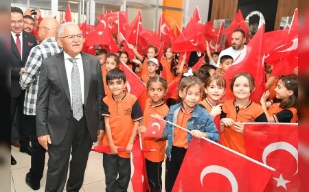 Kayseri’de hayırsever Altun ailesinin yaptırdığı okul açıldı, 2025-2026 eğitim öğretim yılı törenle başladı