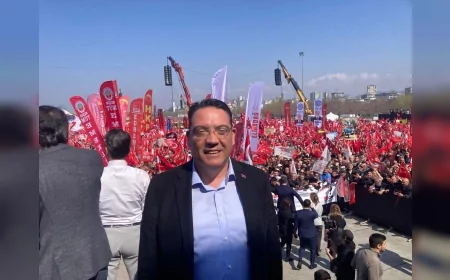 CHP’li Yankı Bağcıoğlu hakkında açılan ‘teğmen’ davasında mahkemeden beraat kararı çıktı