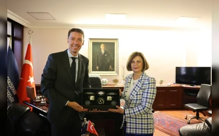 AB Maslahatgüzarı Jurgis Vilčinskas: “Eskişehir’in çevreci çalışmalarına destek vermeye hazırız”