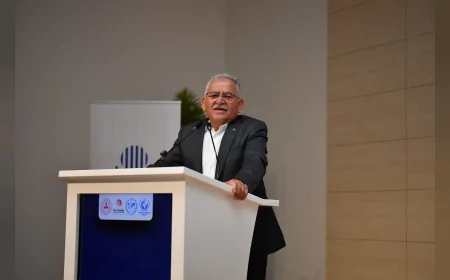 Başkan Memduh Büyükkılıç: “Bizim gençleri korumamız lazım”