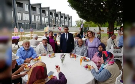 Düzce’de Dünya Alzheimer Günü etkinliği, ‘Geçmişin Altın İzleri’ sergisi ile kutlandı