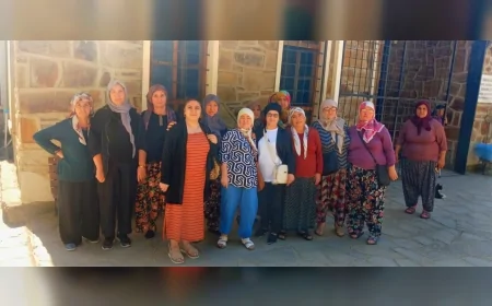 Kocagür Mahallesi sakinleri Efeler Belediyesi desteğiyle kültürel geziye katıldı