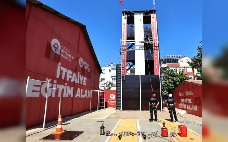 Antalya’da 225 aday itfaiye eri olmak için zorlu parkurlarda ter döküyor