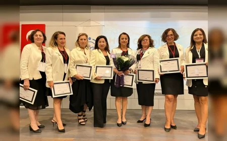 Nilüfer Kent Konseyi Kadın Meclisi’nde başkanlık el değiştirdi, Tülin Demir yeni dönemin lideri oldu