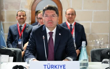 Adalet Bakanı Yılmaz Tunç: "Milli iradeye saygı duyan yargı sistemini hazmedemiyorlar"