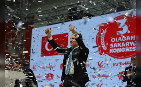 Fatih Erbakan: “İktidar yorgun, çaresiz; acilen erken seçim ve değişim gerekiyor”