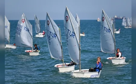 2025 Anadolu Yelken Ligi Mersin’de tamamlandı, genç sporcular ödüllerini aldı