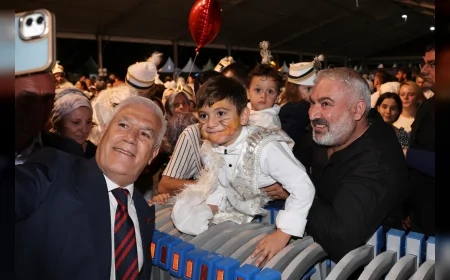 Bursa’da Büyükşehir’in 11’inci Geleneksel Sünnet Şöleni yüzlerce çocuğu ve ailelerini buluşturdu