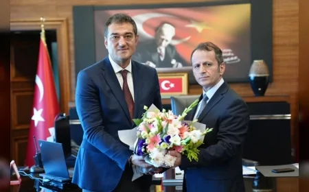 Giresun Belediye Başkanı Fuat Köse, İl Emniyet Müdürü Ferhat Akbaş’ı ziyaret ederek iş birliği mesajı verdi