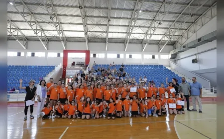 Narlıdere Belediyesi’nde basketbol ve voleybol kursları ekim ayında başlıyor