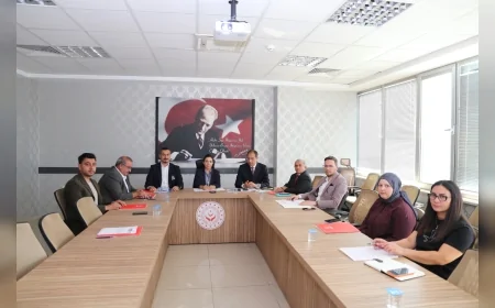 Kayseri’de 30 milyon TL’lik Alzheimer Merkezi için işletme modeli toplantıda ele alındı