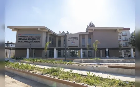 Mersin Büyükşehir Silifke’de 10 bin metrekarelik sosyal yaşam merkezinde sona yaklaştı