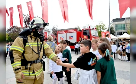 Yalova’da minik itfaiyeciler etkinliği büyük ilgi gördü, çocuklar heyecan dolu anlar yaşadı