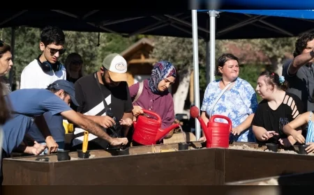 İzmir’de çocuklar “Tohumdan Sofraya” etkinliğinde toprağı keşfetti