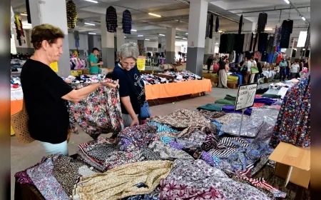 Bornova Belediye Başkanı Ömer Eşki: “Kıyafet Pazarı halkın hem ekonomik hem sosyal ihtiyacını karşılıyor”