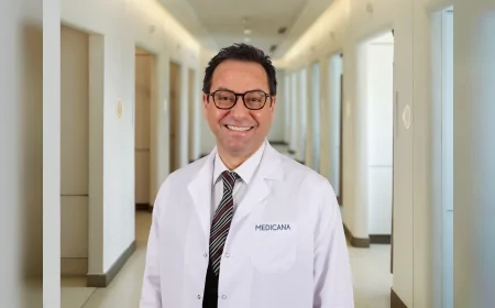 Prof. Dr. Ahmet Yekta Tüzün: "Geçmeyen öksürük ve ses kısıklığı reflü hastalığının habercisi olabilir"