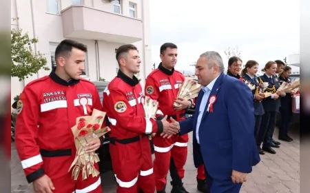 Keçiören’de İtfaiyeciler Haftası kapsamında huzurevi ziyareti ve anlamlı buluşma
