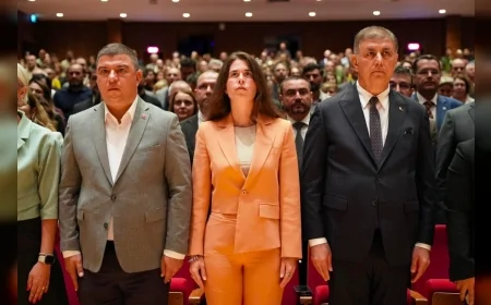 Çeşme Belediye Başkanı Lâl Denizli: "Sürdürülebilirlik teknik terimlere indirgenmemeli, günlük yaşama dokunmalı"