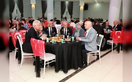 Yenimahalle’de Gaziler Günü programında gaziler onuruna yemek düzenlendi