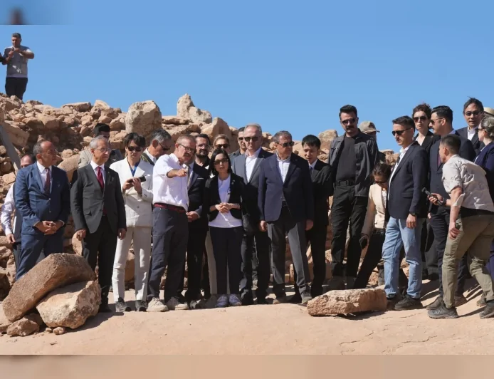 Japonya İmparatorluk Ailesinden Prenses Akiko Mikasa, Şanlıurfa’da tarihi alanları ziyaret etti