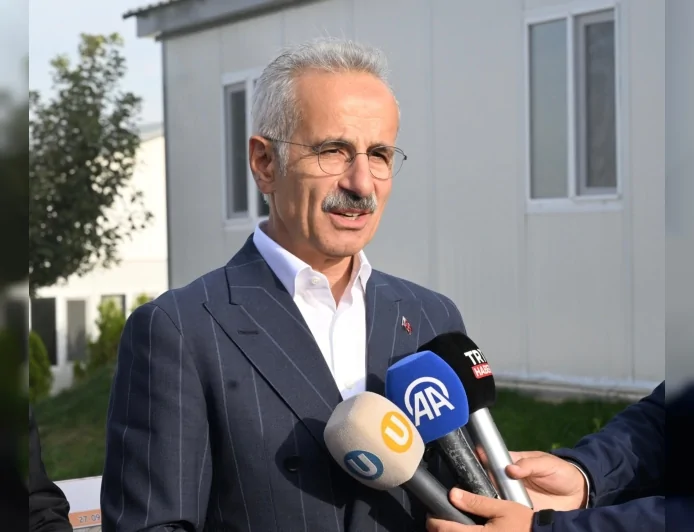 Ulaştırma ve Altyapı Bakanı Abdulkadir Uraloğlu: "Çorum-Mecitözü-Amasya Yolu’nu 2027 yazında tamamlayacağız"