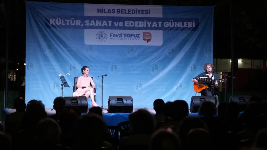Milas’ta Melih Cevdet Anday anma gecesi şiirler ve şarkılarla Ören’de gerçekleşti