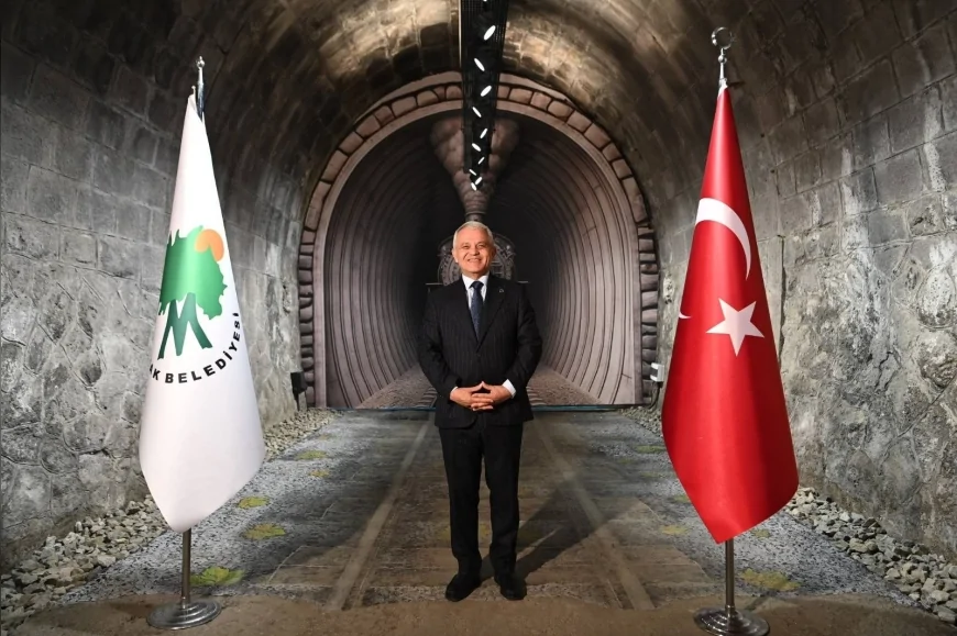 Mamak Belediye Başkanı Veli Gündüz Şahin: "Savaşların gölgesinde barışa olan inancımızı kaybetmeyeceğiz"
