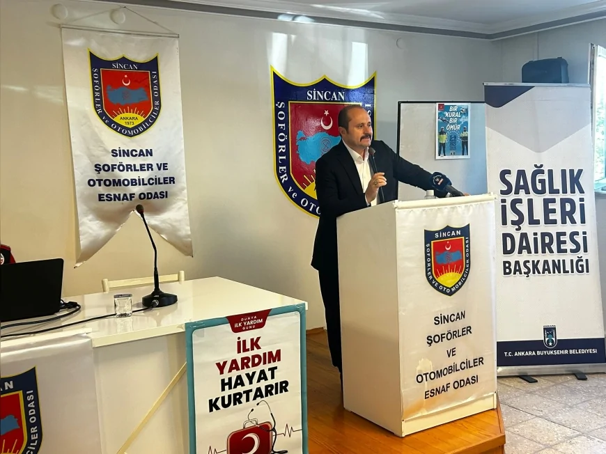 Sincan’da servis şoförlerine ilk yardım eğitimi verildi, sertifikalar dağıtıldı