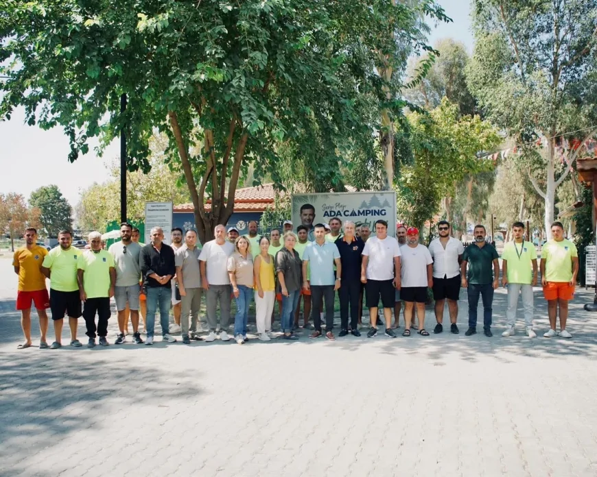 Kuşadası Belediye Başkanı Ömer Günel: "Plajlarımızın düzeni için emek veren personelimizin yanındayım"
