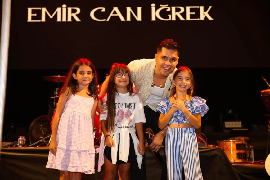 Çeşme Festivali 2025, binlerce katılımcının coşkusuyla konserler ve etkinliklerle sona erdi