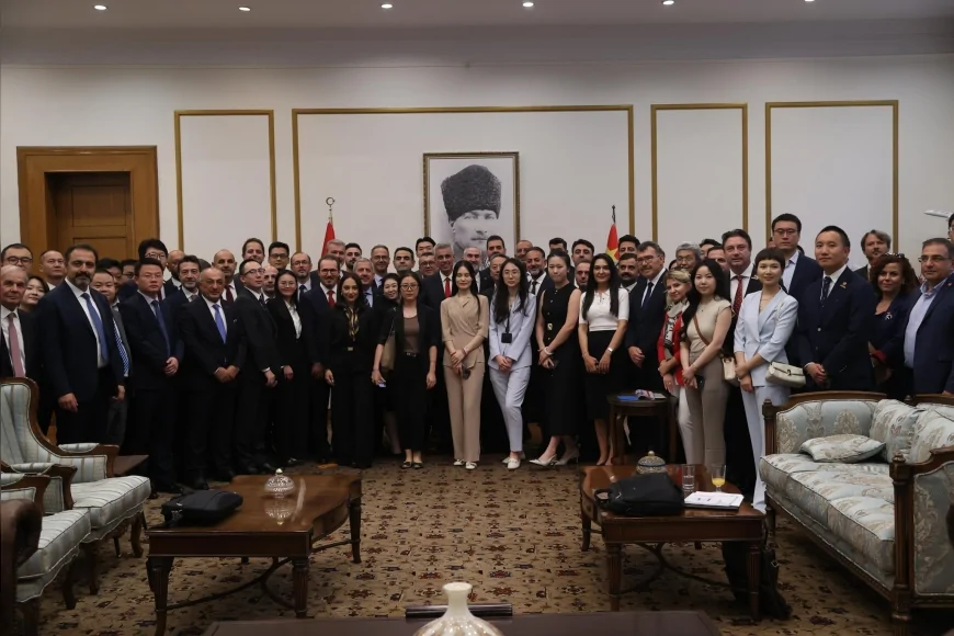 Sağlık Bakanı Kemal Memişoğlu Çin’de temaslarda bulundu: Dijital dönüşüm, biyoteknoloji ve halk sağlığı iş birliği gündemde
