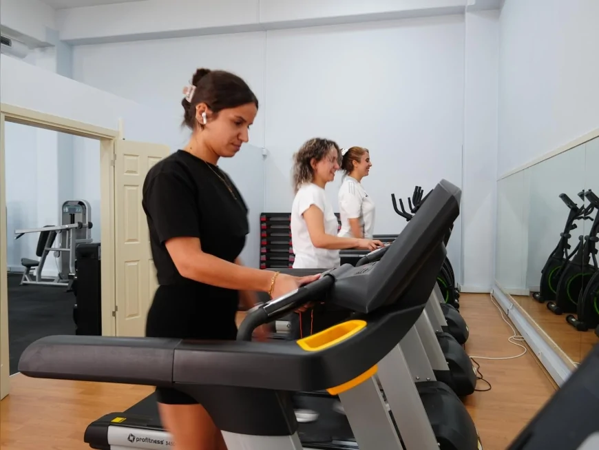 Düzce’de Bahçeşehir ve Aziziye Spor Salonlarına yoğun ilgi, kadınlara ve erkeklere özel dersler düzenleniyor
