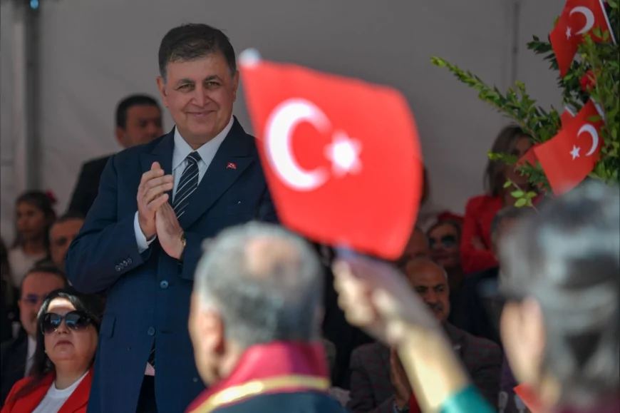 İzmir Büyükşehir Belediye Başkanı Cemil Tugay: 9 Eylül ruhunu yaşatıyor, gençlerimize ve çocuklarımıza aktarmaya devam ediyoruz