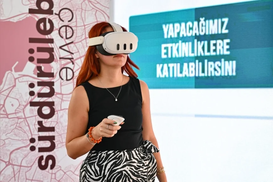 İzmir’in 25 bin sosyal konut hamlesi İEF’de VR gözlükle tanıtılıyor