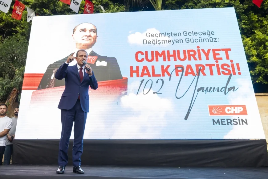 Vahap Seçer: “Cumhuriyet Halk Partisi teslim olursa Türkiye teslim olur”