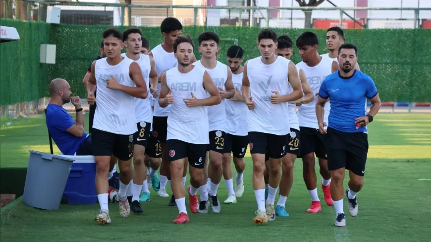 Kepezspor Teknik Direktörü Emin Pehlivanlar: "Kastamonuspor karşısında ilk galibiyetimizi almak istiyoruz"
