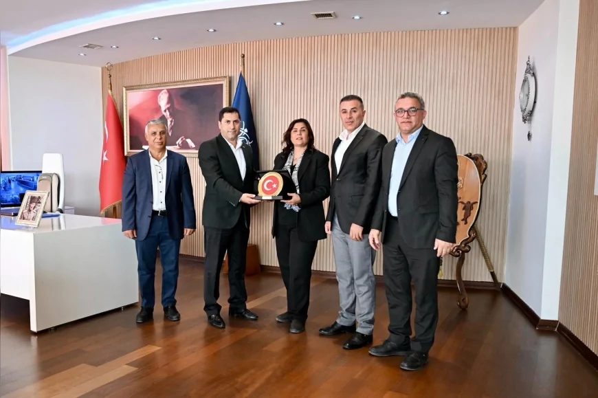 Aydın Büyükşehir Belediye Başkanı Özlem Çerçioğlu, BEM-BİR-SEN heyetini makamında ağırladı