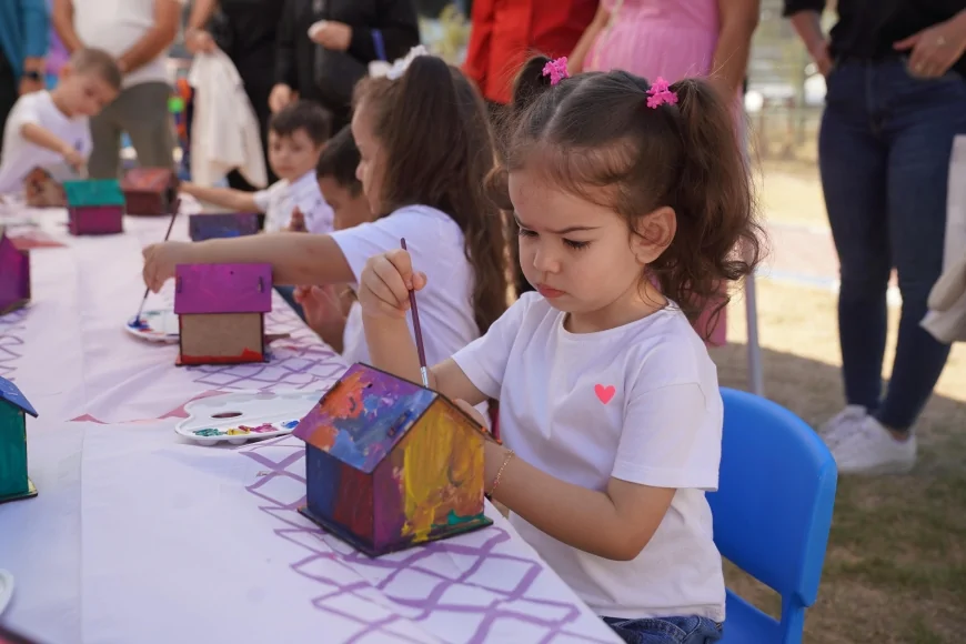 Seferihisar Belediyesi Oyun Grubu Atölyesi’nde miniklere sertifika töreni düzenlendi