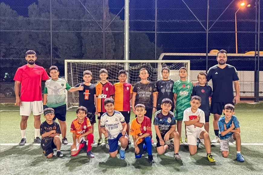 Efeler Belediyesi’nin futbol kursları 150 çocukla yeni dönemde devam ediyor