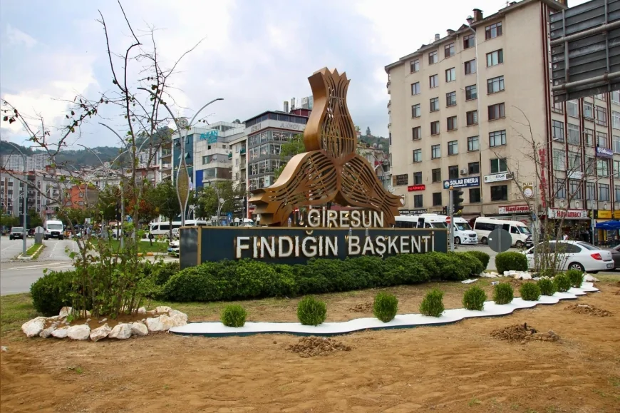 Giresun Belediyesi altyapıdan çevre düzenlemesine kadar şehir genelinde yoğun çalışma yürütüyor