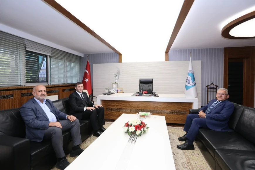 Başkan Büyükkılıç, Milletvekili Ersoy ve iş insanı Çamlı’yı ağırladı