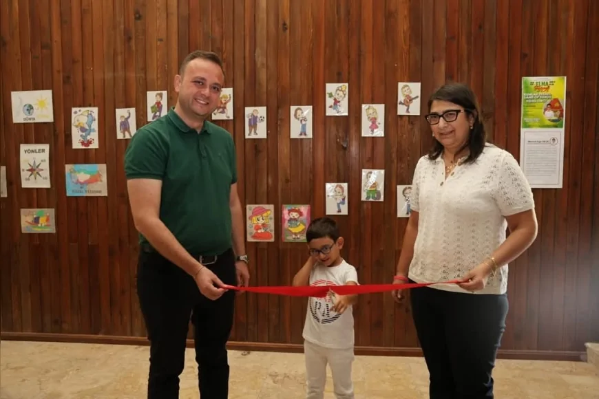 Çivril Elma Festivali’nde sanat buluşması: Üç farklı sergide üç kuşaktan sanatçı eserlerini sergiledi