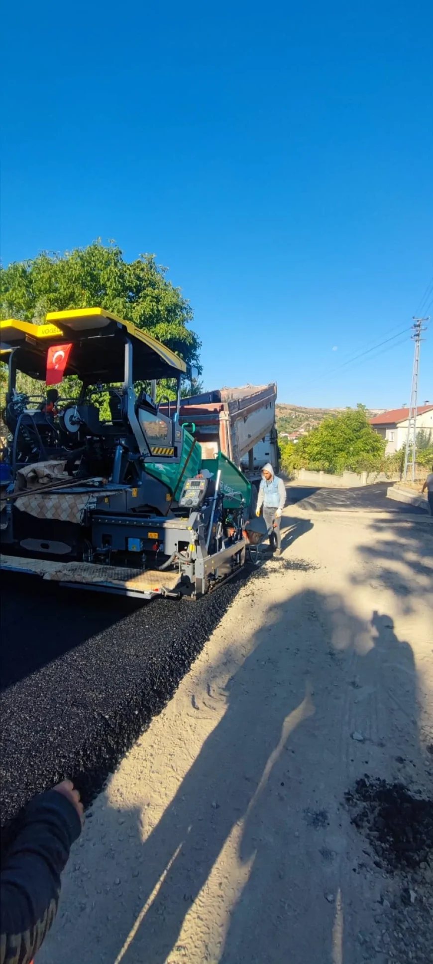Kayseri Büyükşehir’den Özvatan’a 19 milyon TL’lik sıcak asfalt yatırımı