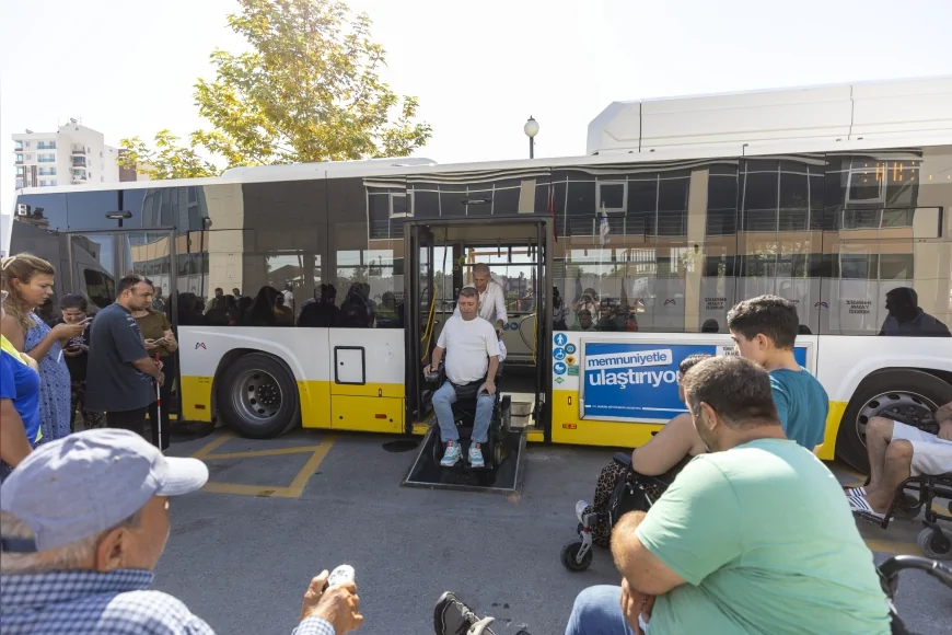 Mersin’de Avrupa Hareketlilik Haftası kapsamında özel gereksinimli bireylere güvenli ulaşım eğitimi verildi