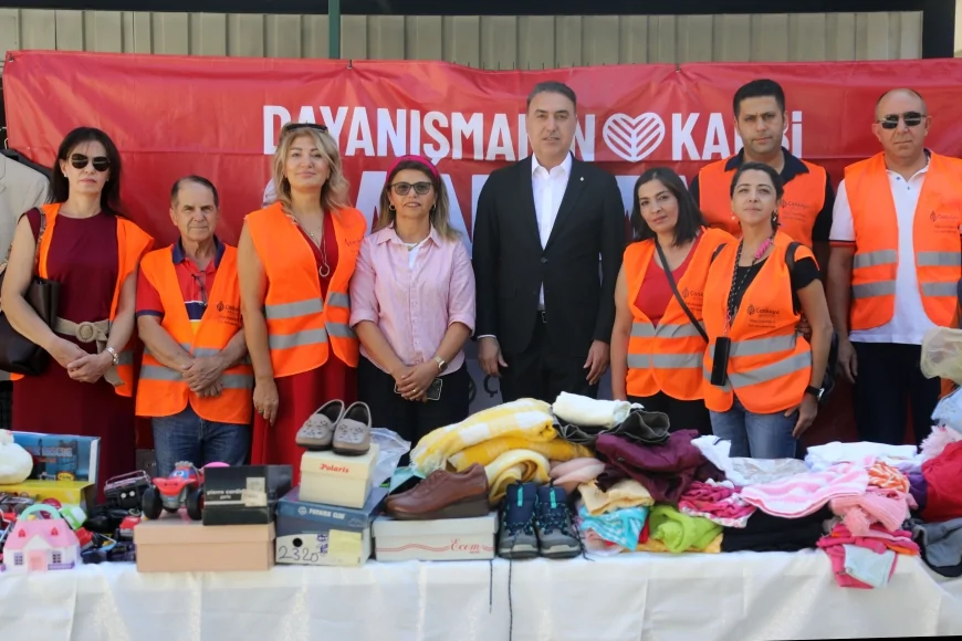 Çankaya Belediyesi’nin giysi paylaşım projesi iki mahallede daha ihtiyaç sahiplerine ulaştı