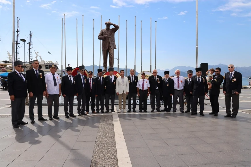 Marmaris Belediye Başkanı Acar Ünlü: "19 Eylül Gaziler Günü kahramanlara vefa borcumuzun ifadesidir"