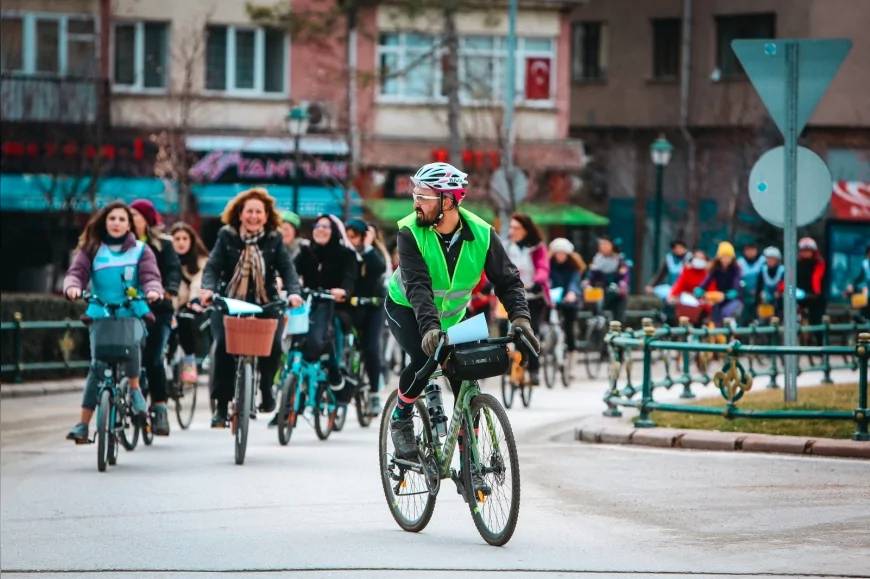 Eskişehir’de Avrupa Hareketlilik Haftası bisiklet kortejiyle kutlanacak, sokaklar pedal sesleriyle renklenecek